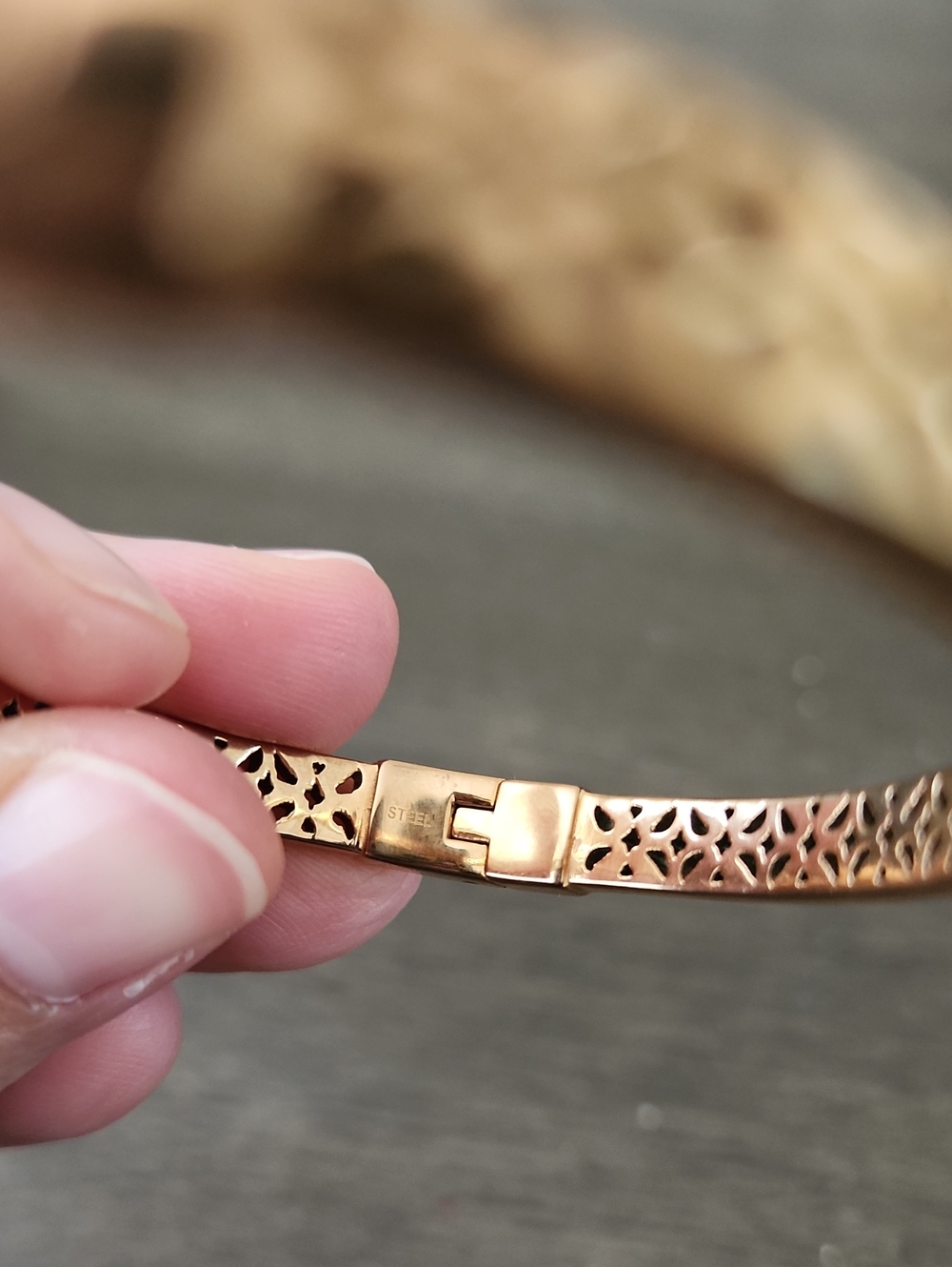 Fossil Bangle - Picture 2 of 9